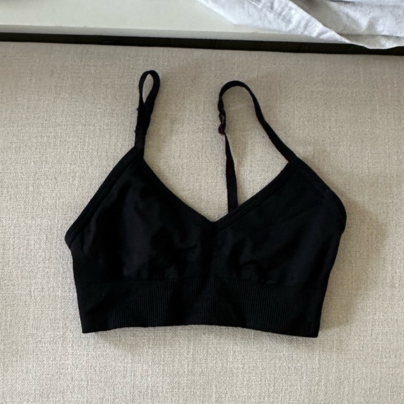 Lululemon Sports Bra - Picture 2 of 4